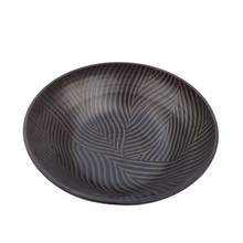 Load image into Gallery viewer, Large Serving Bowl (no rim) - Pemberton Earth

