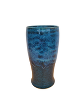 Load image into Gallery viewer, Column Vase - Joffre

